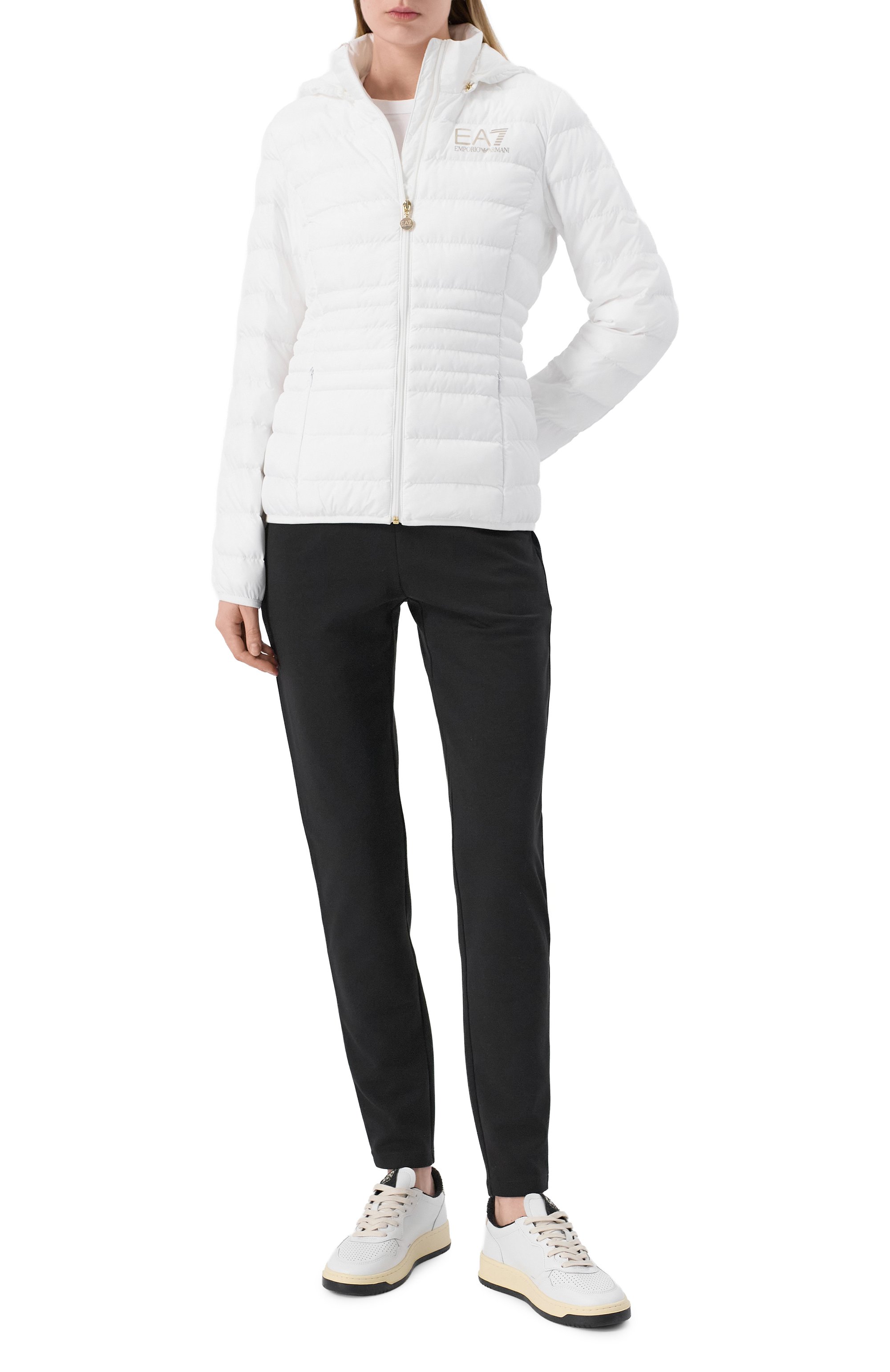 Утепленная куртка EA7 белого цвета по цене 20950 руб., арт. 8NTB23/TNF8Z, фото 2 Утепленная куртка EA7, арт. 8NTB23/TNF8Z, фото 2