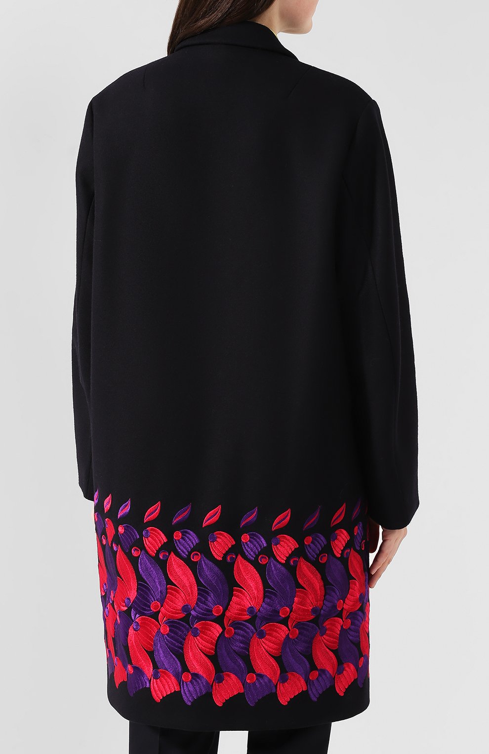 Шерстяное пальто DRIES VAN NOTEN темно-синего цвета по цене 179500 руб., арт. 192-30276-8211, фото 4 Шерстяное пальто DRIES VAN NOTEN, арт. 192-30276-8211, фото 4