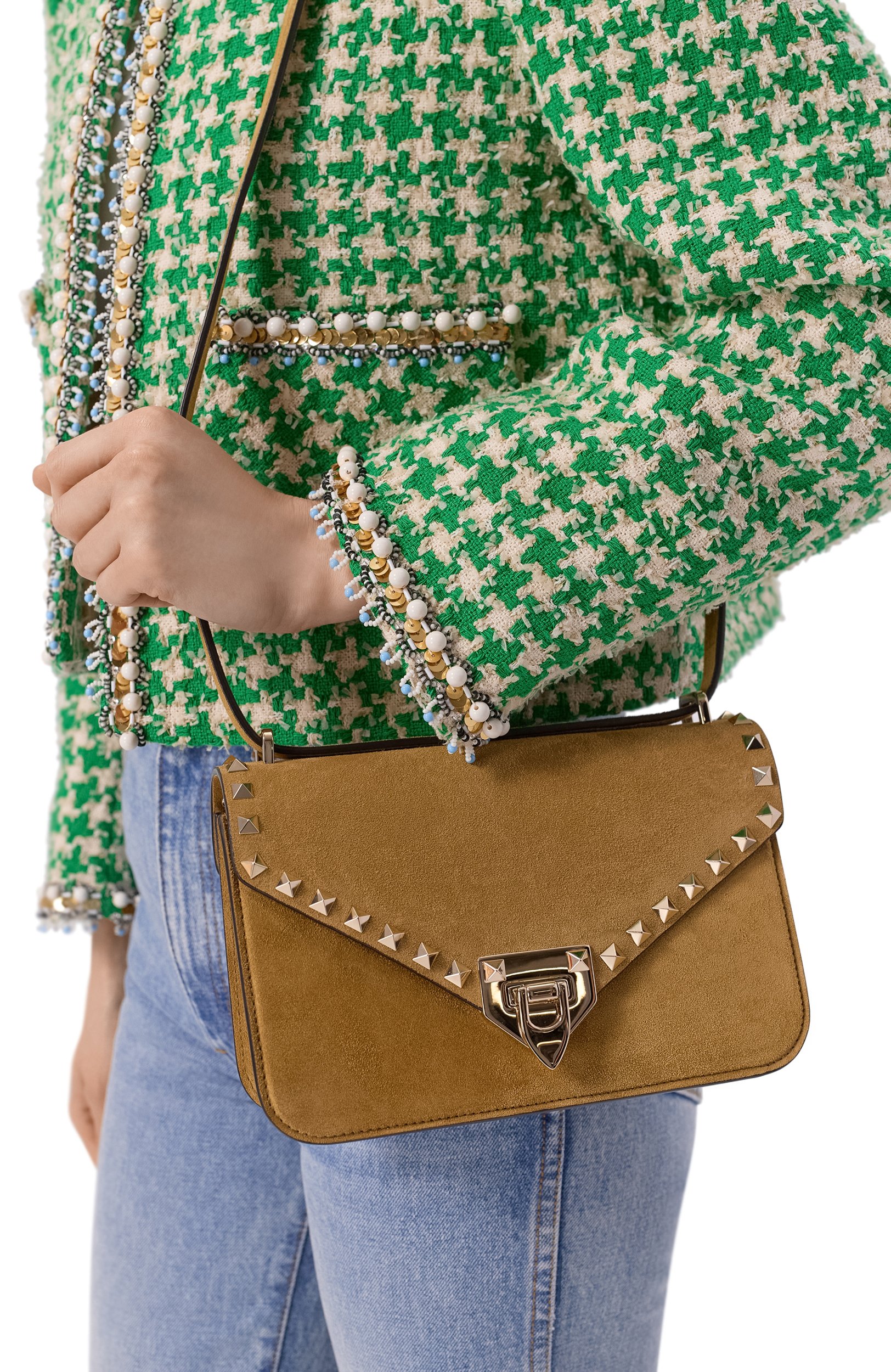 Сумка rockstud small VALENTINO бежевого цвета по цене 193000 руб., арт. 9W2B0T76/KQQ, фото 2 Сумка rockstud small VALENTINO, арт. 9W2B0T76/KQQ, фото 2