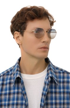 Женские солнцезащитные очки RAY-BAN золотого цвета, арт. 3565-001/GD | Фото 3 (Тип очков: С/з; Региональные ограничения белый список (Axapta Mercury): RU, Не проставлено; Кросс-КТ: С/з-унисекс; Нос: Не проставлено; Материал: Металл; Очки форма: Круглые; Оптика Гендер: оптика-унисекс)