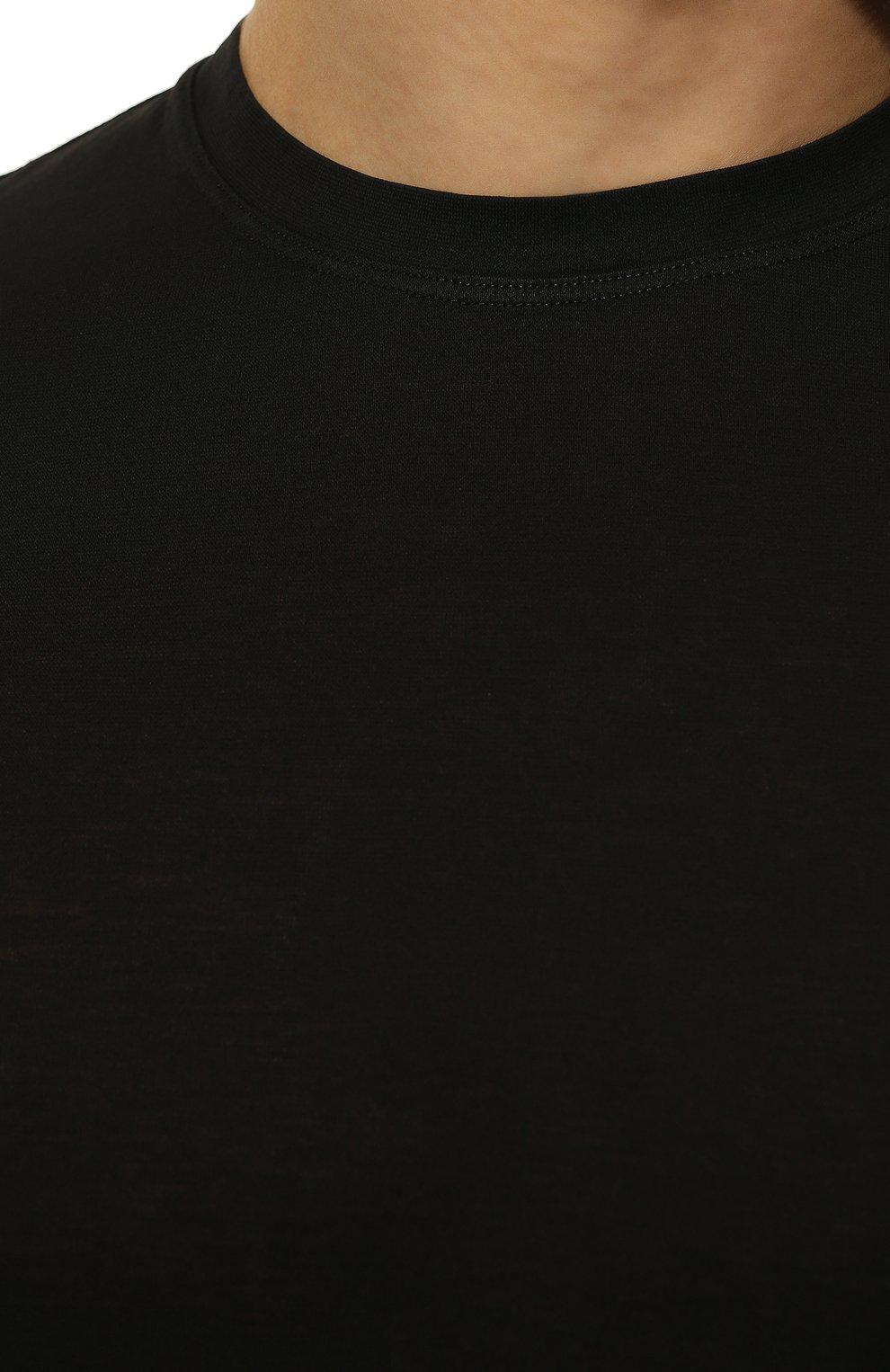 Хлопковая футболка KIRED черного цвета по цене 16650 руб., арт. WBACI0MW7521024008, фото 5 Хлопковая футболка KIRED, арт. WBACI0MW7521024008, фото 5