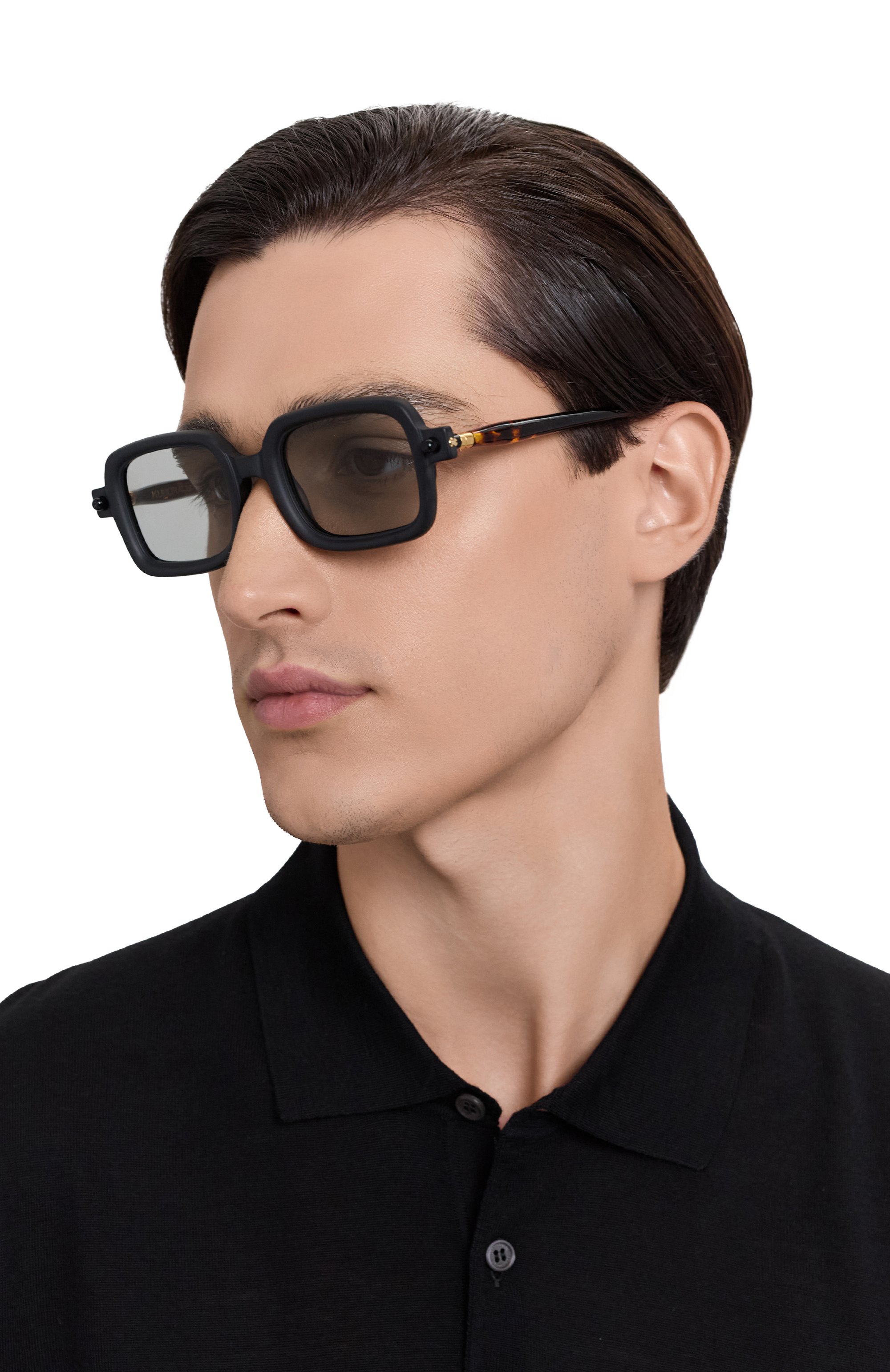 Солнцезащитные очки KUB0RAUM черного цвета по цене 71750 руб., арт. P2 BMH GREY1, фото 2 Солнцезащитные очки KUB0RAUM, арт. P2 BMH GREY1, фото 2