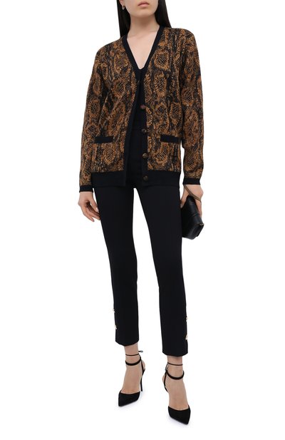 Шерстяные брюки VERSACE черного цвета по цене 83800 руб., арт. A87138/A226027, фото 3 Шерстяные брюки VERSACE, арт. A87138/A226027, фото 3