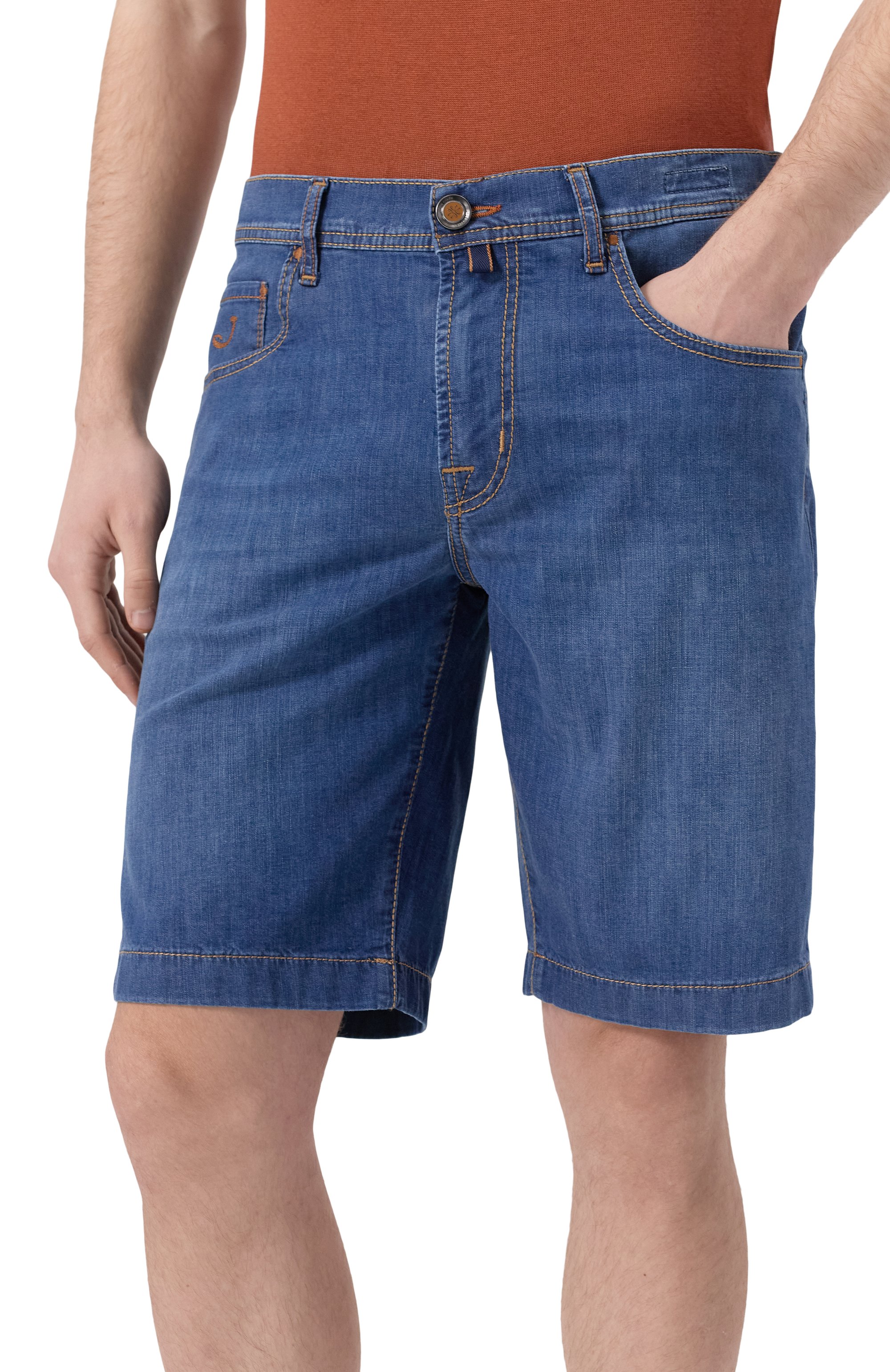 Джинсовые шорты nicolas JACOB COHEN синего цвета по цене 44950 руб., арт. 25E P/JUM_0E001 058 S3735 V2, фото 3 Джинсовые шорты nicolas JACOB COHEN, арт. 25E P/JUM_0E001 058 S3735 V2, фото 3