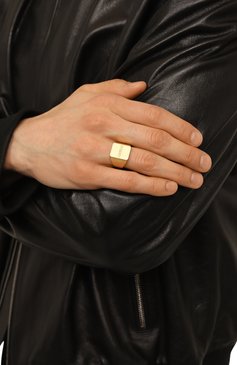 Мужского кольцо VETEMENTS золотого цвета, арт. UE63RI200G 5100 BRASS | Фото 3 (Региональные ограничения белый список (Axapta Mercury): Не проставлено; Нос: Не проставлено; Материал: Металл)