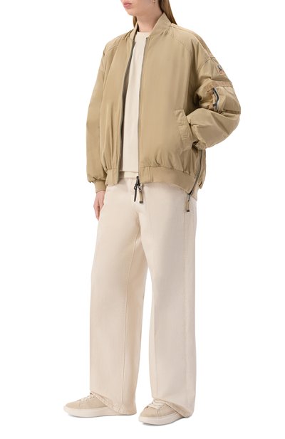 Двусторонний пуховый бомбер PARAJUMPERS бежевого цвета по цене 88000 руб., арт. 25WMPWJKIN32, фото 2 Двусторонний пуховый бомбер PARAJUMPERS, арт. 25WMPWJKIN32, фото 2