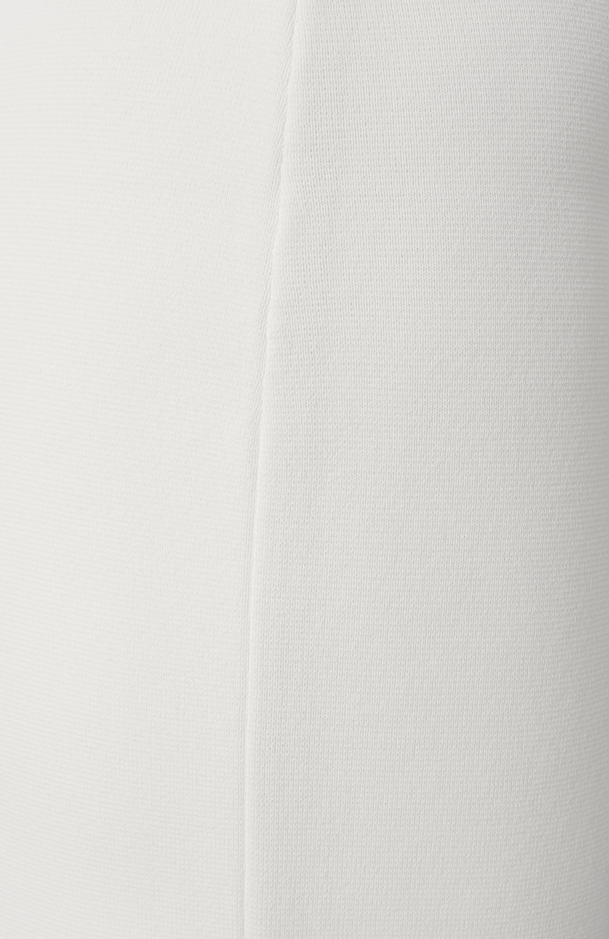 Юбка из вискозы P.A.R.O.S.H. белого цвета по цене 32100 руб., арт. D560609, фото 6 Юбка из вискозы P.A.R.O.S.H., арт. D560609, фото 6