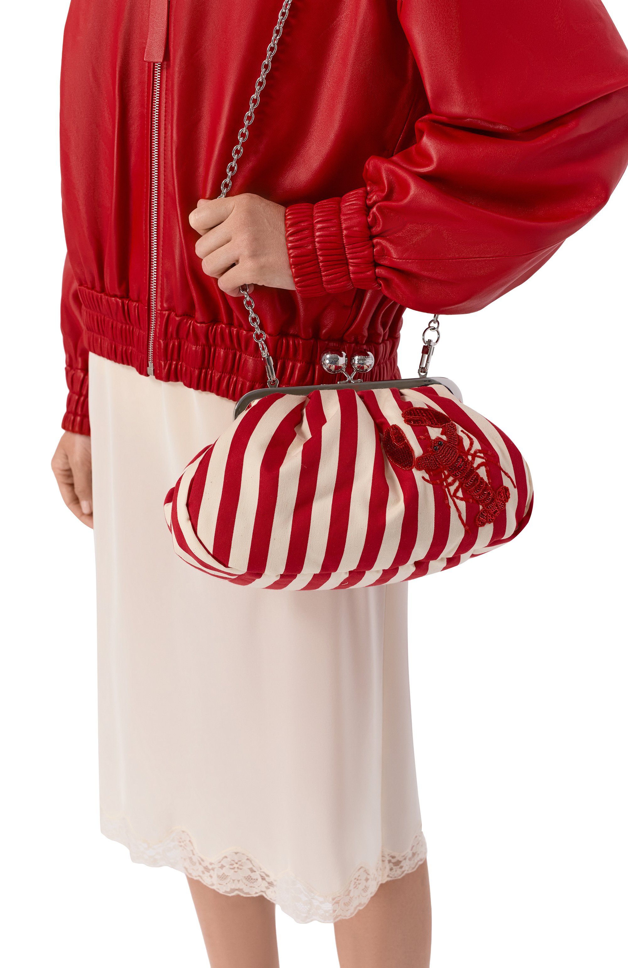 Клатч pasticcino medium WEEKEND MAX MARA красного цвета по цене 46050 руб., арт. WKAGERUSIA, фото 7 Клатч pasticcino medium WEEKEND MAX MARA, арт. WKAGERUSIA, фото 7