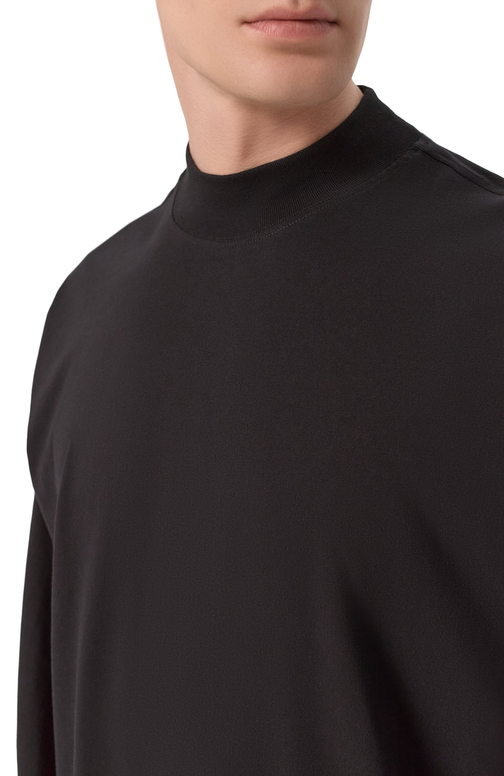 Хлопковый лонгслив DRIES VAN NOTEN черного цвета по цене 39950 руб., арт. 021102/4600, фото 5 Хлопковый лонгслив DRIES VAN NOTEN, арт. 021102/4600, фото 5