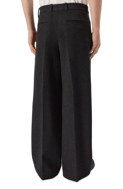 Шерстяные брюки JACQUEMUS темно-серого цвета по цене 99500 руб., арт. 26HPAM00584/AW00863, фото 4 Шерстяные брюки JACQUEMUS, арт. 26HPAM00584/AW00863, фото 4