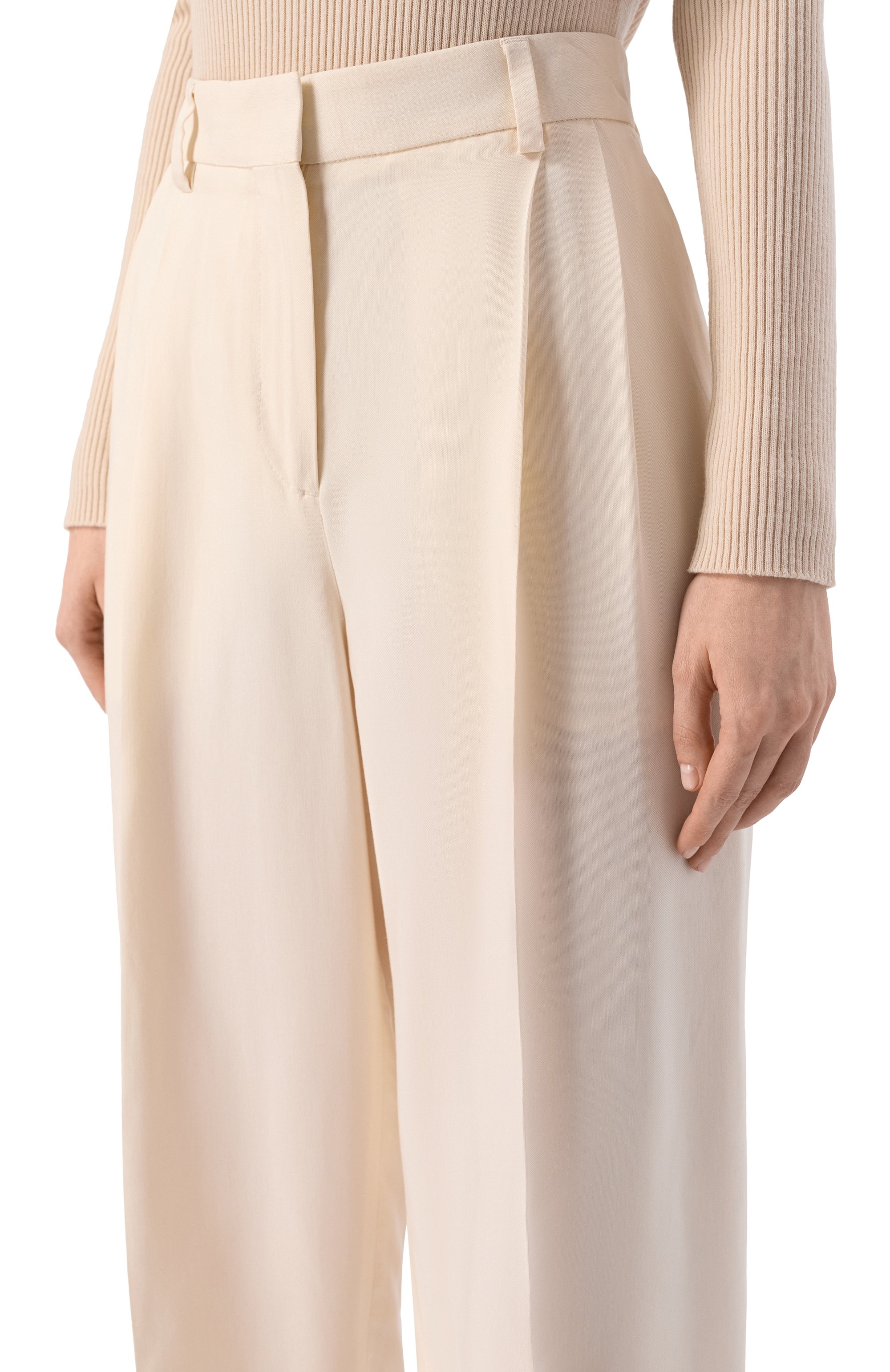 Брюки из вискозы TOTEME кремового цвета по цене 59950 руб., арт. 252-WRB0289-FB0459, фото 5 Брюки из вискозы TOTEME, арт. 252-WRB0289-FB0459, фото 5