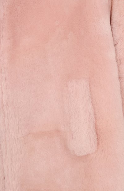Шуба из овчины VLASTA MOUNTAIN светло-розового цвета по цене 79950 руб., арт. LEVREK-8KKIDS/SHEARLING BABY MERIN0 SILKY, фото 3 Шуба из овчины VLASTA MOUNTAIN, арт. LEVREK-8KKIDS/SHEARLING BABY MERIN0 SILKY, фото 3