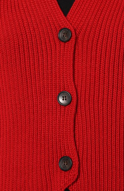 Жилет LESYANEBO красного цвета по цене 9400 руб., арт. FW22/KNIT008, фото 5 Жилет LESYANEBO, арт. FW22/KNIT008, фото 5