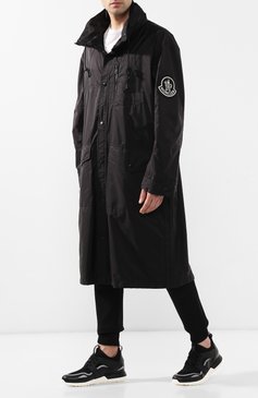 Мужская парка greg 2 moncler 1952 MONCLER GENIUS черного цвета, арт. E1-091-42105-05-54155 | Фото 2 (Материал подклада: Синтетический материал; Статус проверки: Проверена категория; Рукава: Длинные; Материал внешний: Синтетический материал; Длина (верхняя одежда): Длинные, До колена; Мужское Кросс-КТ: Верхняя одежда; Кросс-КТ: Куртка, парка; Материал внутренний: Не на�значено; Драгоценные камни: Проставлено; Материал сплава: Проставлено; Стили: Кэжуэл)