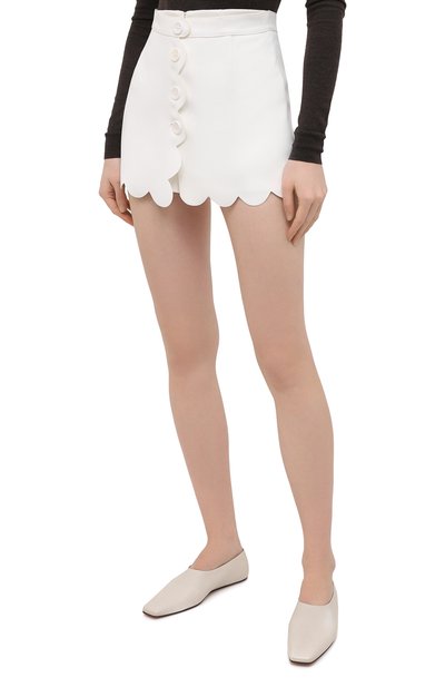 Юбка-шорты REDVALENTINO белого цвета по цене 39950 руб., арт. VR3RFE30/1FR, фото 3 Юбка-шорты REDVALENTINO, арт. VR3RFE30/1FR, фото 3