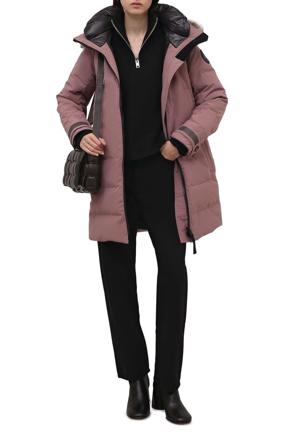Парка kenton CANADA GOOSE розового цвета по цене 151500 руб., арт. 3816LB, фото 2 Парка kenton CANADA GOOSE, арт. 3816LB, фото 2