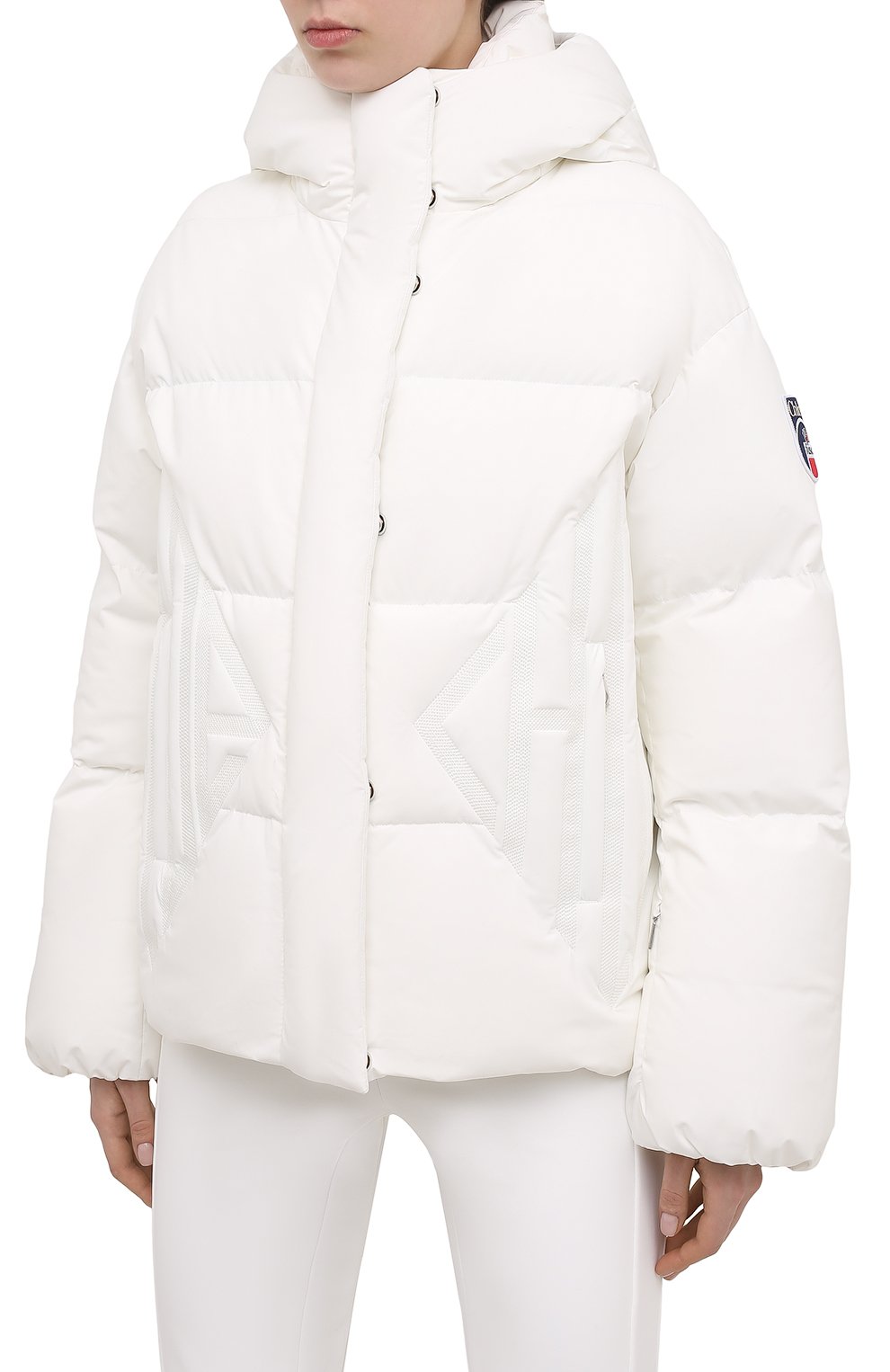 Пуховая куртка chloé x fusalp CHLOÉ белого цвета по цене 229500 руб., арт. Y1033, фото 3 Пуховая куртка chloé x fusalp CHLOÉ, арт. Y1033, фото 3