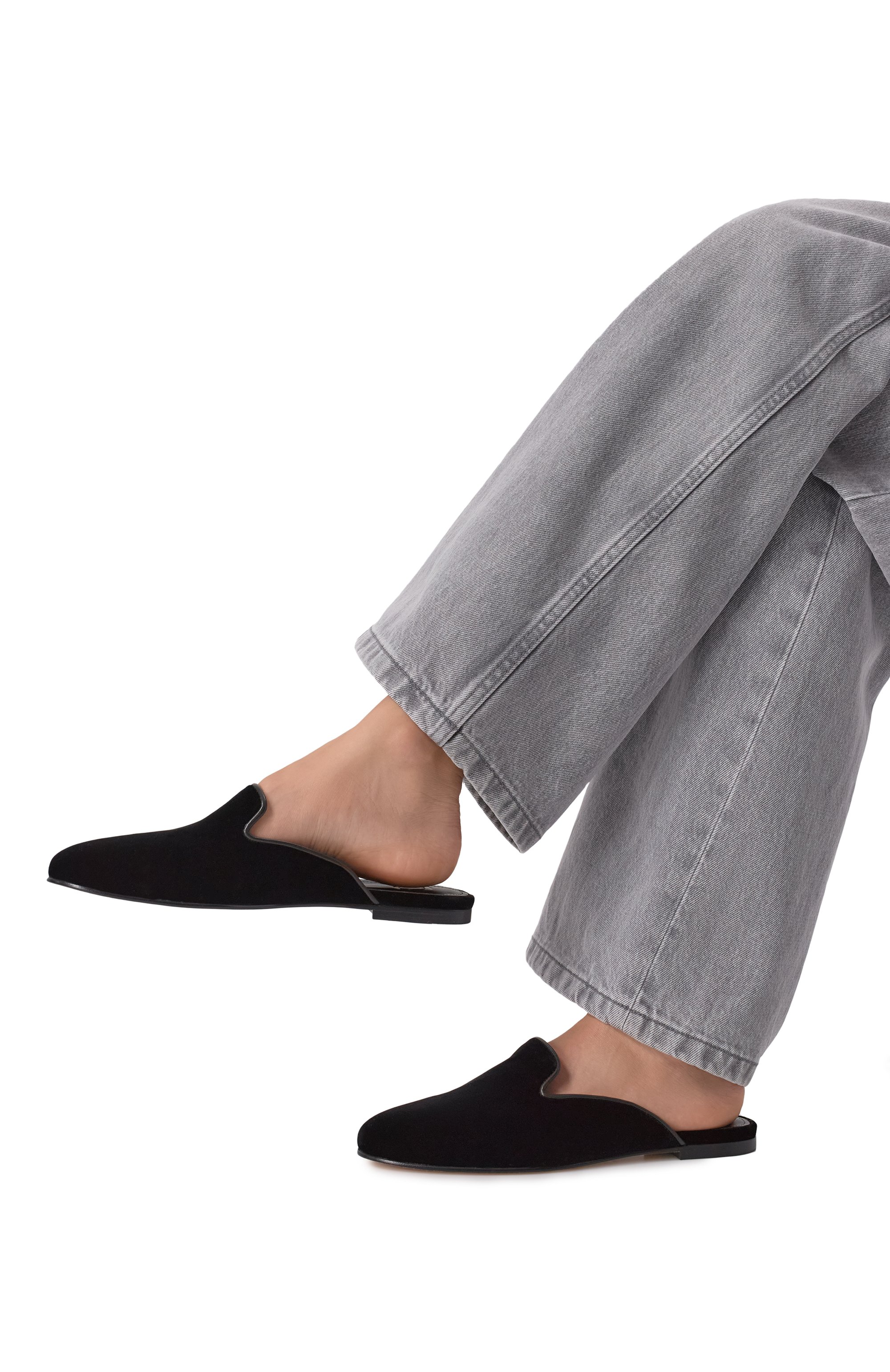 Бархатные сабо 12 STOREEZ черного цвета по цене 19000 руб., арт. 127624, фото 3 Бархатные сабо 12 STOREEZ, арт. 127624, фото 3