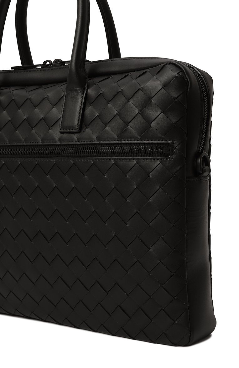 Мужская портфель BOTTEGA VENETA черного цвета, арт. 601065/V3US2 | Фото 3 (Размер: large; Драгоценные камни: Проставлено; Материал сплава: Проставлено; Материал: Натуральная кожа; Ремень/цепочка: На ремешке; Сумки-технические: Портфели)