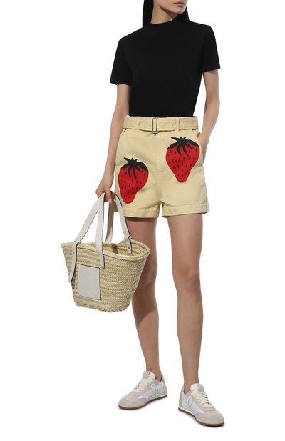 Шорты JW ANDERSON бежевого цвета по цене 49950 руб., арт. SR0040 PG0768, фото 2 Шорты JW ANDERSON, арт. SR0040 PG0768, фото 2