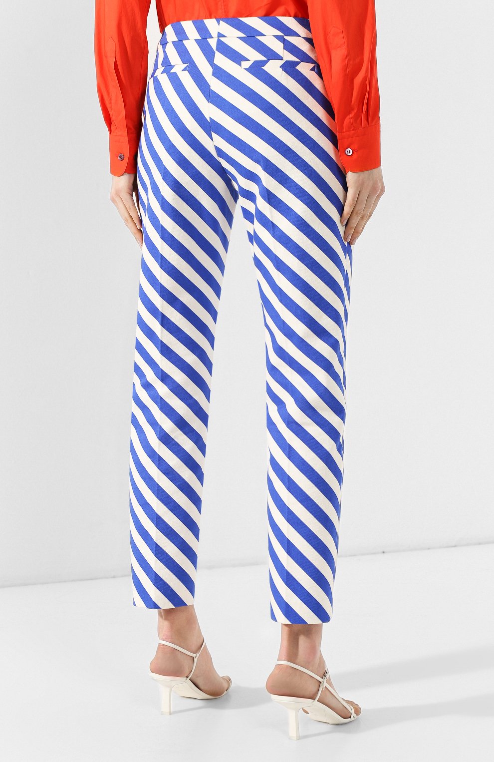 Хлопковые брюки DRIES VAN NOTEN синего цвета по цене 36300 руб., арт. 191-30958-7112, фото 4 Хлопковые брюки DRIES VAN NOTEN, арт. 191-30958-7112, фото 4