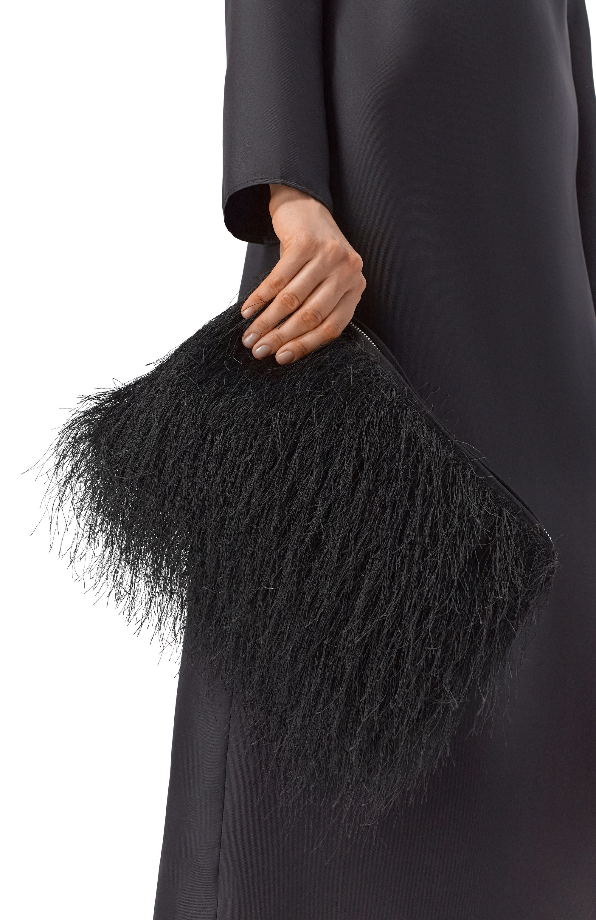 Клатч evano LOULOU DE SAISON черного цвета по цене 17100 руб., арт. EVAN0, фото 2 Клатч evano LOULOU DE SAISON, арт. EVAN0, фото 2