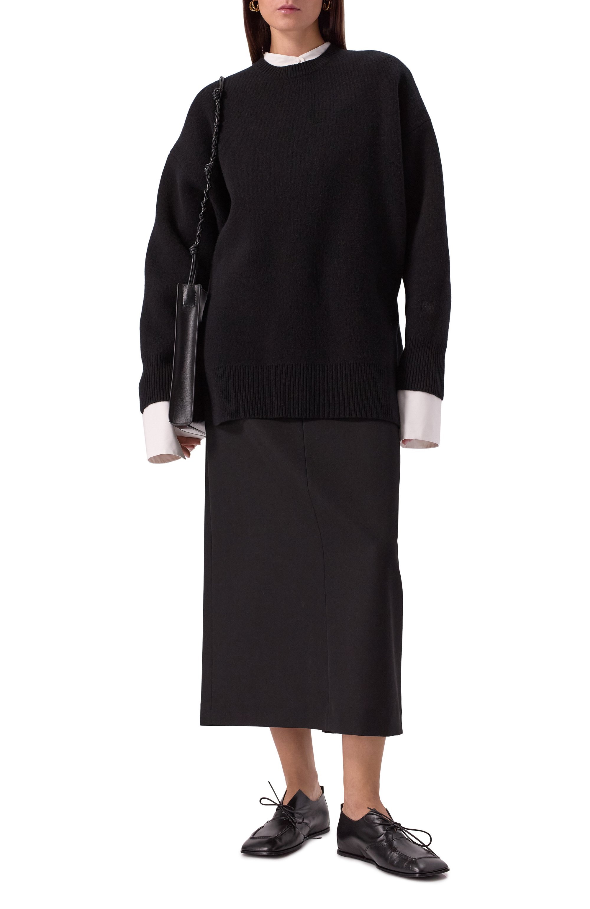 Свитер из шерсти и кашемира TOTEME черного цвета по цене 79950 руб., арт. 251-WRT4626-YA0132, фото 2 Свитер из шерсти и кашемира TOTEME, арт. 251-WRT4626-YA0132, фото 2