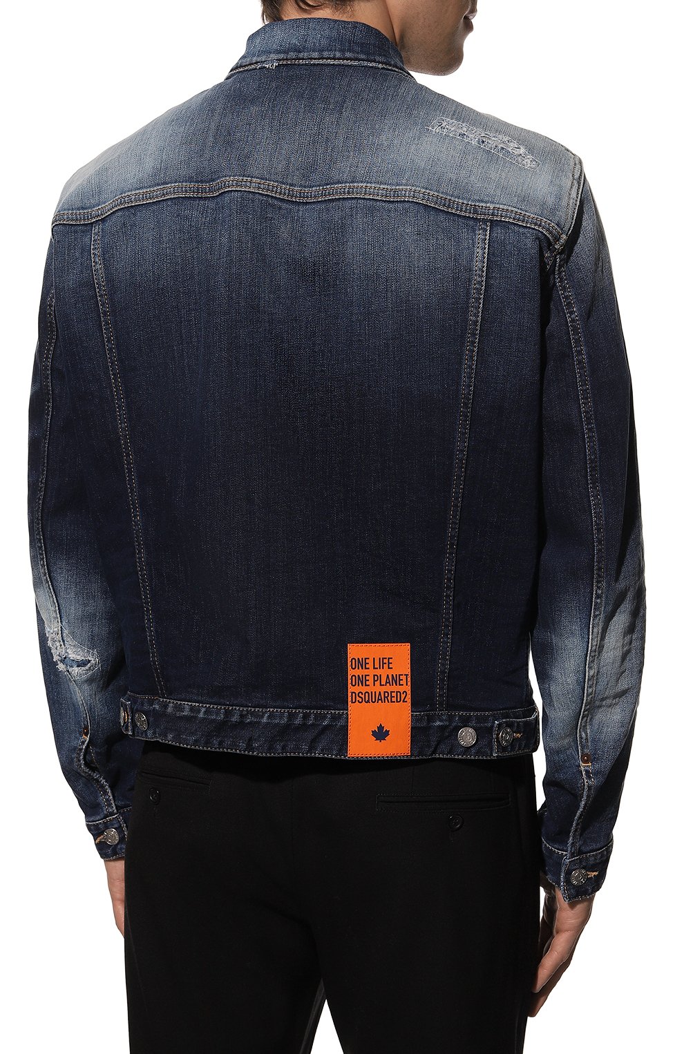 Джинсовая куртка DSQUARED2 синего цвета по цене 78150 руб., арт. S78AN0050/S30819, фото 4 Джинсовая куртка DSQUARED2, арт. S78AN0050/S30819, фото 4