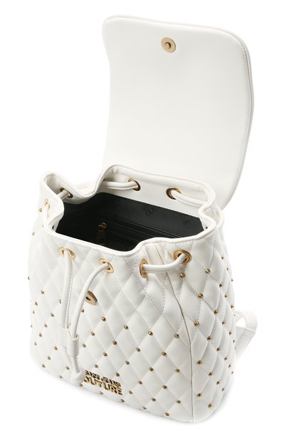Рюкзак VERSACE JEANS COUTURE белого цвета по цене 25300 руб., арт. E1VWABQ7-LINEA Q DIS. 7/71881, фото 4 Рюкзак VERSACE JEANS COUTURE, арт. E1VWABQ7-LINEA Q DIS. 7/71881, фото 4