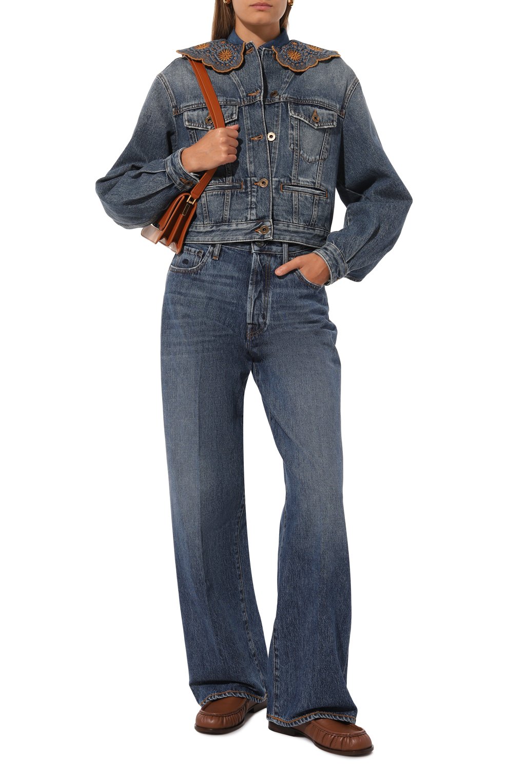 Джинсовая куртка JACOB COHEN синего цвета по цене 98100 руб., арт. V H 029 81 T 162A/380F, фото 2 Джинсовая куртка JACOB COHEN, арт. V H 029 81 T 162A/380F, фото 2