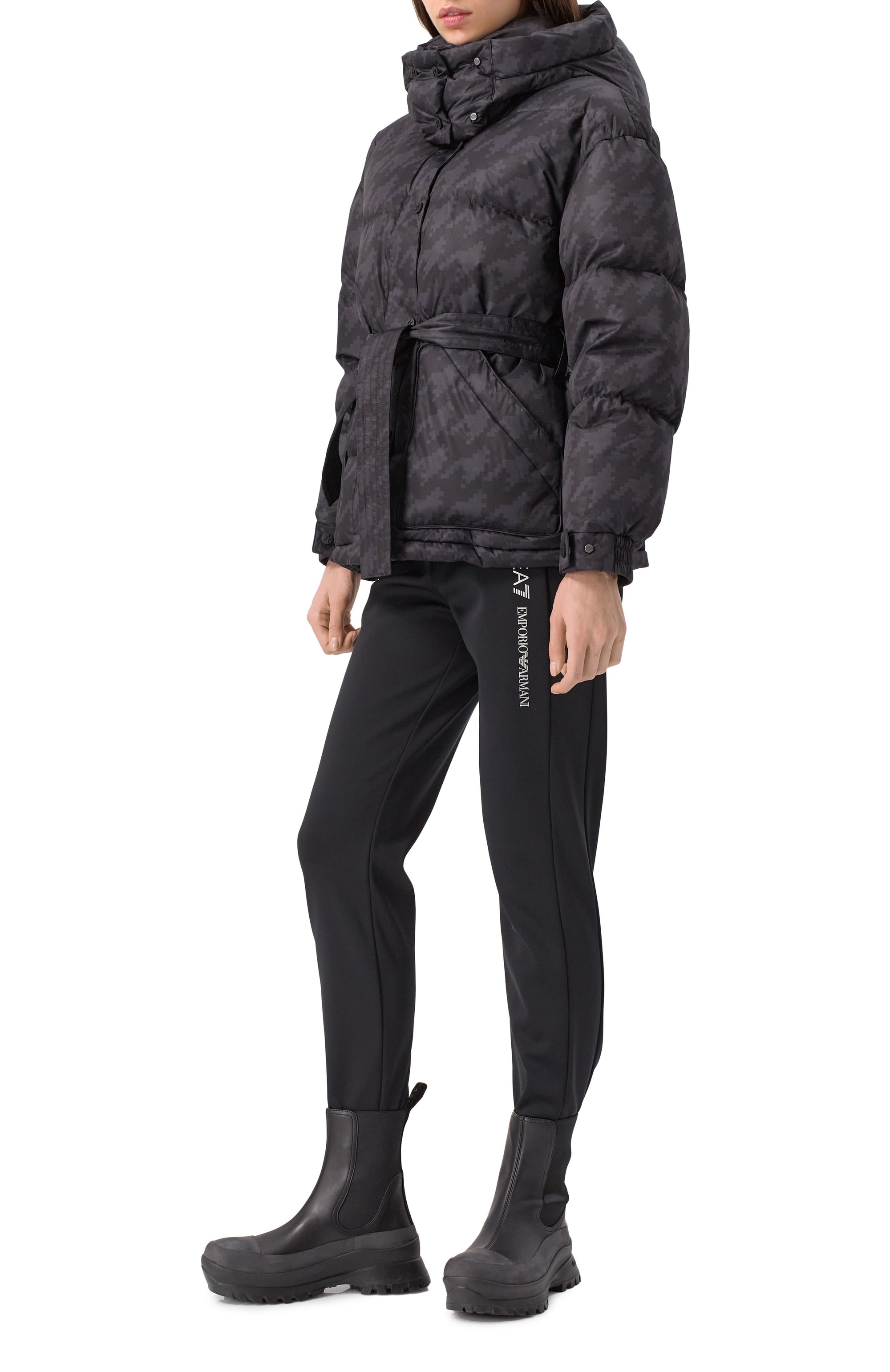 Брюки EA7 черного цвета по цене 32600 руб., арт. 6DTP04/TN8HZ, фото 2 Брюки EA7, арт. 6DTP04/TN8HZ, фото 2