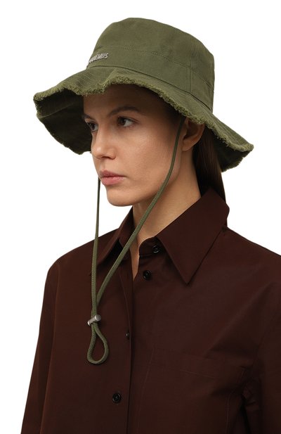 Хлопковая панама JACQUEMUS хаки цвета по цене 16600 руб., арт. 22H/213AC002-5012, фото 2 Хлопковая панама JACQUEMUS, арт. 22H/213AC002-5012, фото 2