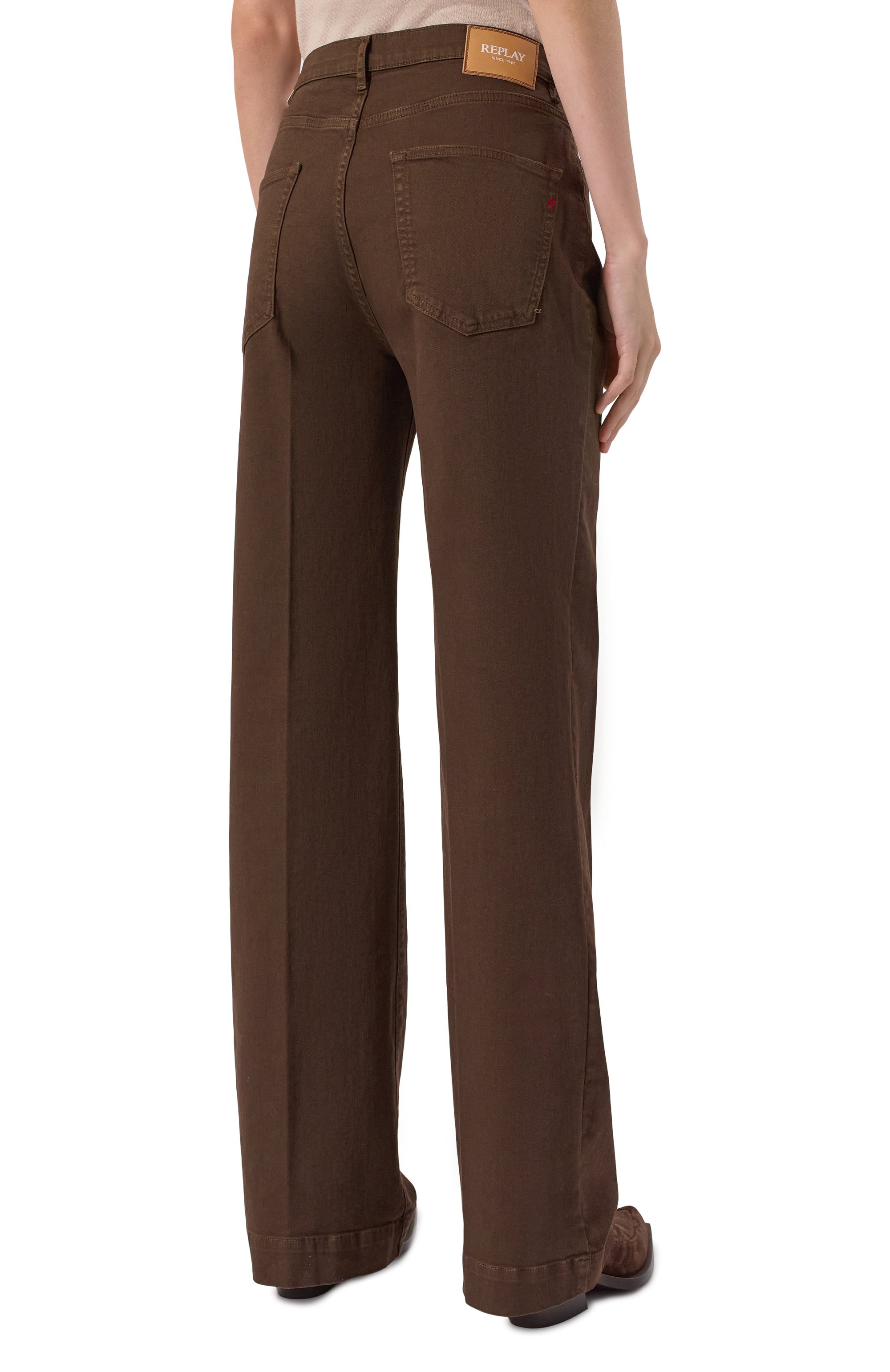 Джинсы REPLAY темно-коричневого цвета по цене 19000 руб., арт. WB521 .000.8488790, фото 4 Джинсы REPLAY, арт. WB521 .000.8488790, фото 4
