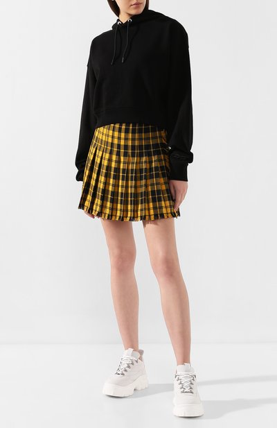 Хлопковое худи reebok x victoria beckham REEBOK черного цвета по цене 22950 руб., арт. FQ7199, фото 2 Хлопковое худи reebok x victoria beckham REEBOK, арт. FQ7199, фото 2