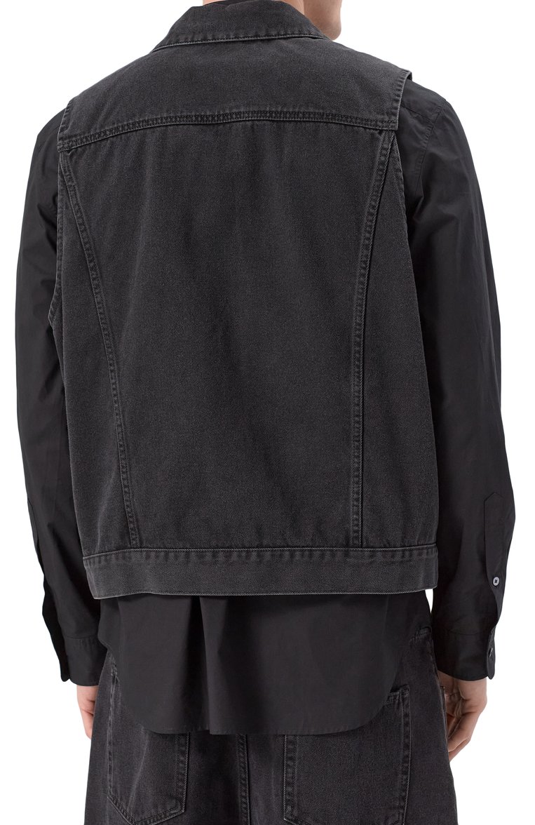Мужской джинсовый жилет ANN DEMEULEMEESTER черного цвета, арт. B0010293/FA039 | Фото 4 (Длина (верхняя одежда): Короткие; Драгоценные камни: Проставлено; Материал сплава: Проставлено; Кросс-КТ: Деним; Материал внешний: Деним, Хлопок; Стили: Гранж)