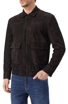 Мужской замшевый бомбер KITON черного цвета, арт. UW2110V0820F18 | Фото 3 (Материал внешний: Натуральная кожа, Замша; Драгоценные камни: Проставлено; Рукава: Длинные; Материал сплава: Проставлено; Длина (верхняя одежда): Короткие; Кросс-КТ: бомбер; Принт: Без принта; Мужское Кросс-КТ: Кожа и замша; Стили: Кэжуэл)