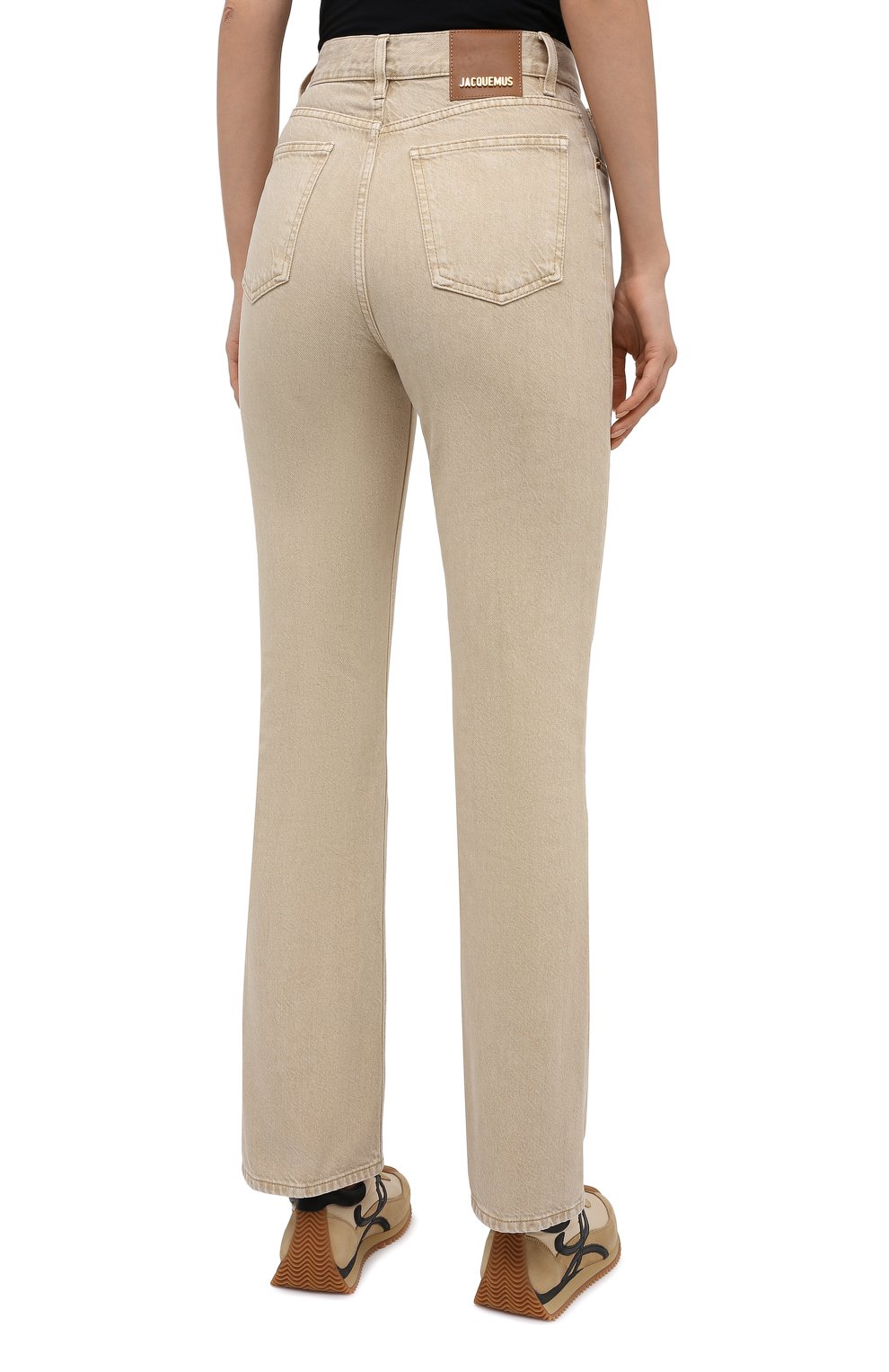 Джинсы JACQUEMUS бежевого цвета по цене 34350 руб., арт. 211DE01/124810, фото 4 Джинсы JACQUEMUS, арт. 211DE01/124810, фото 4