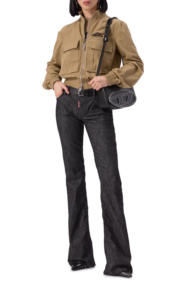 Женские джинсы DSQUARED2 черного цвета, арт. S72LB0851/S30357 | Фото 2 (Материал сплава: Проставлено; Драгоценные камни: Проставлено; Длина (брюки, джинсы): Удлиненные; Материал внешний: Деним, Хлопок; Детали: Делаве; Кросс-КТ: Деним; Силуэт Ж (брюки и джинсы): Расклешенные; Стили: Кэжуэл)