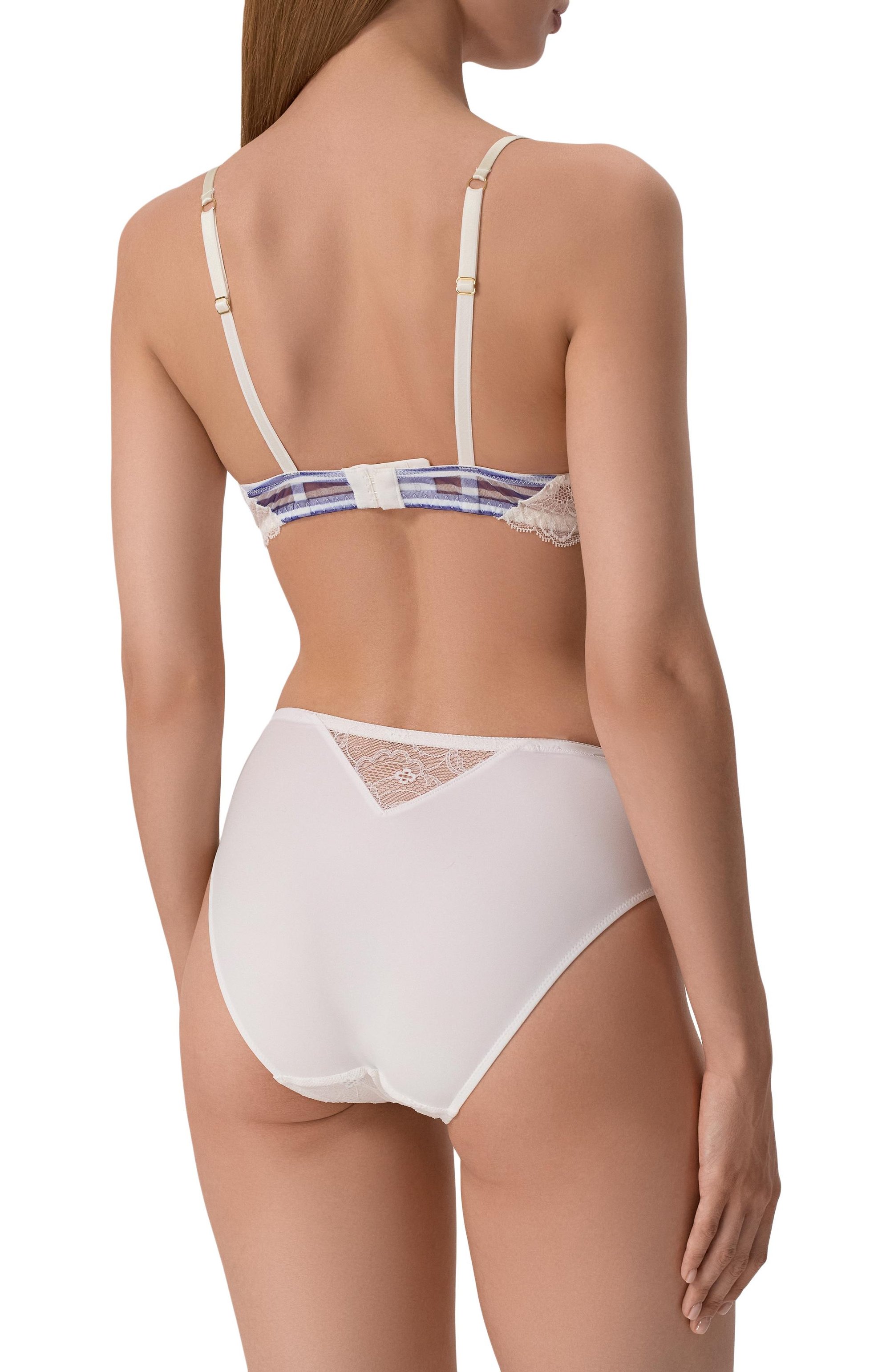 Бюстгальтер-балконет LISE CHARMEL разноцветного цвета по цене 26370 руб., арт. ACJ3004, фото 3 Бюстгальтер-балконет LISE CHARMEL, арт. ACJ3004, фото 3