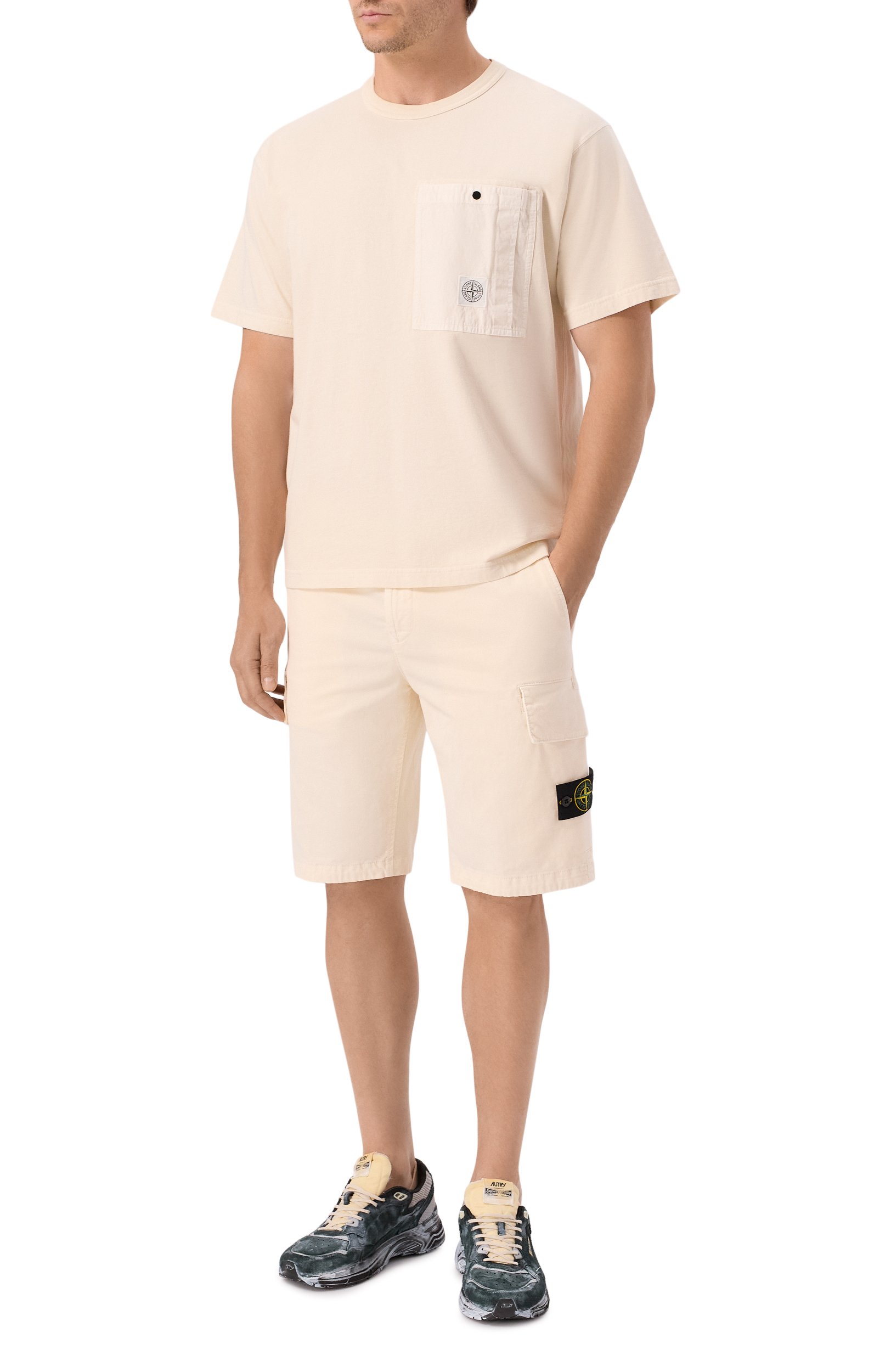 Хлопковые шорты STONE ISLAND кремового цвета по цене 43950 руб., арт. L1S15L100018/S0004, фото 2 Хлопковые шорты STONE ISLAND, арт. L1S15L100018/S0004, фото 2