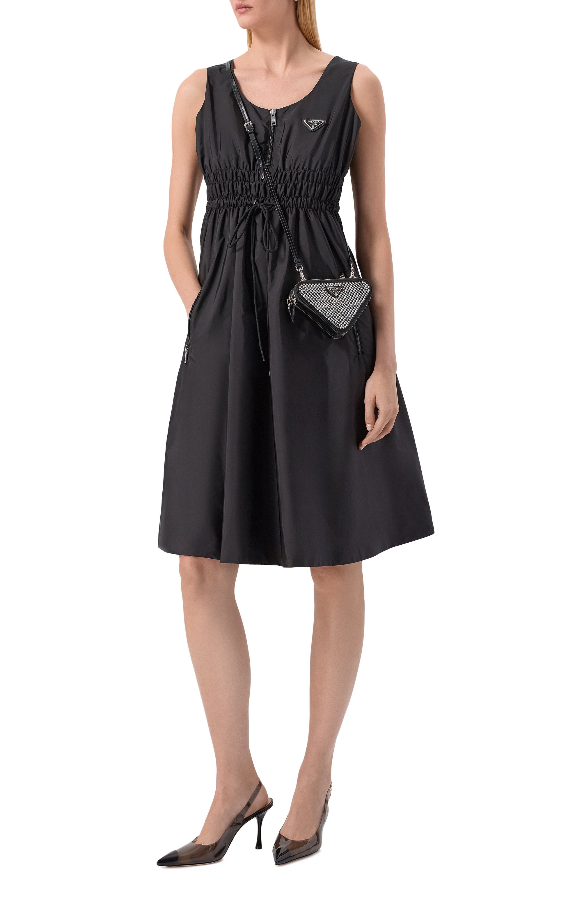 Сумка PRADA черного цвета по цене 230500 руб., арт. 1NR015/2AWL, фото 7 Сумка PRADA, арт. 1NR015/2AWL, фото 7