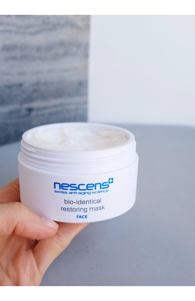 Восстанавливающая биоидентичная маска для лица (100ml) NESCENS бесцветного цвета, арт. 7640147190511 | Фото 3 (Тип продукта: Маски, Кремовые; Назначение: Для лица; Нос: Не проставлено; Региональные ограничения белый список (Axapta Mercury): Не проставлено)