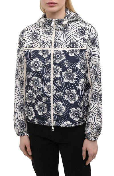 Ветровка MONCLER синего цвета по цене 88800 руб., арт. G1-093-1A761-00-5956R, фото 3 Ветровка MONCLER, арт. G1-093-1A761-00-5956R, фото 3