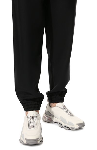 Кроссовки collision PRADA белого цвета по цене 92000 руб., арт. 4E3570-51AC-F0009, фото 3 Кроссовки collision PRADA, арт. 4E3570-51AC-F0009, фото 3