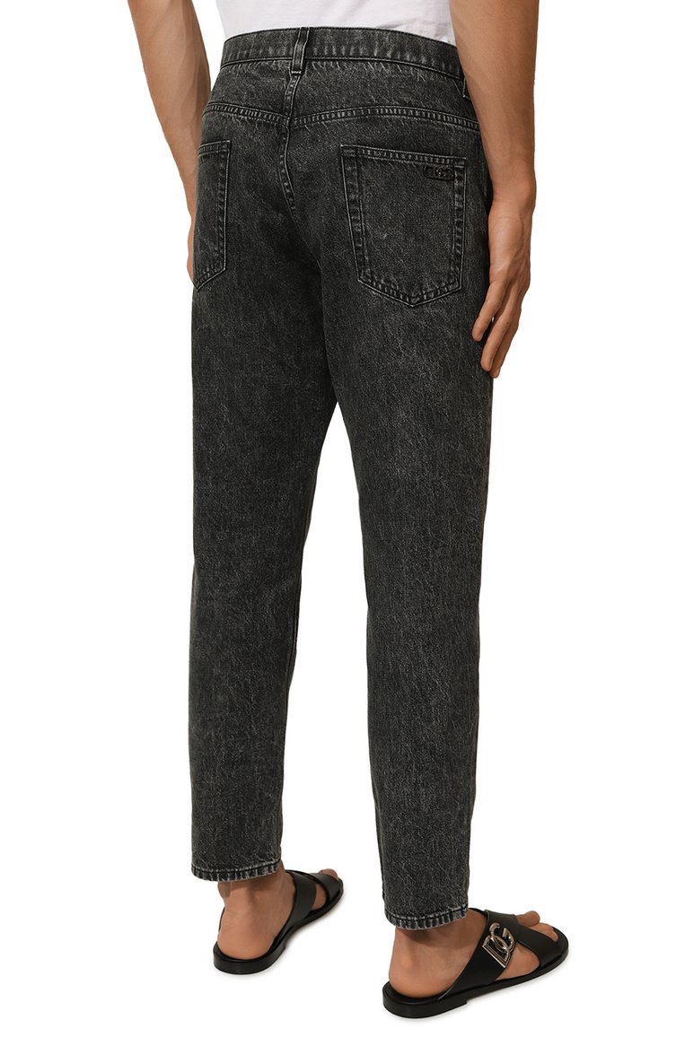 Мужские джинсы loose DOLCE & GABBANA темно-серого цвета, арт. GYJDAD/G8LL7 | Фото 4 (Длина (брюки, джинсы): Стандартные; Материал внешний: Хлопок, Деним; Силуэт М (брюки): Прямые; Кросс-КТ: Деним; Стили: Повседневный; Автоматизация состава: Проставлено; Автоматизация ТО: Проставлено)