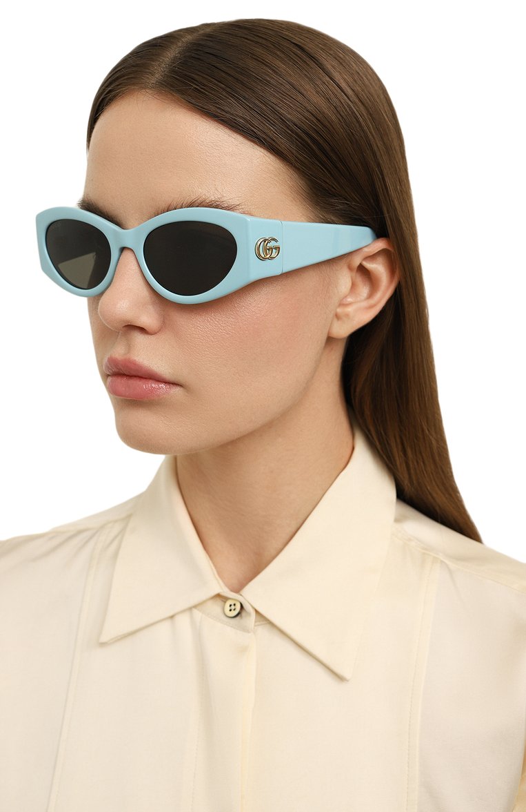 Женские солнцезащитные очки GUCCI голубого цвета, арт. GG1401S 004 | Фото 2 (Региональные ограничения белый список (Axapta Mercury): Не проставлено; Нос: Не проставлено; Тип очков: С/з; Материал: Пластик; Очки форма: Овальные; Оптика Гендер: оптика-женское)
