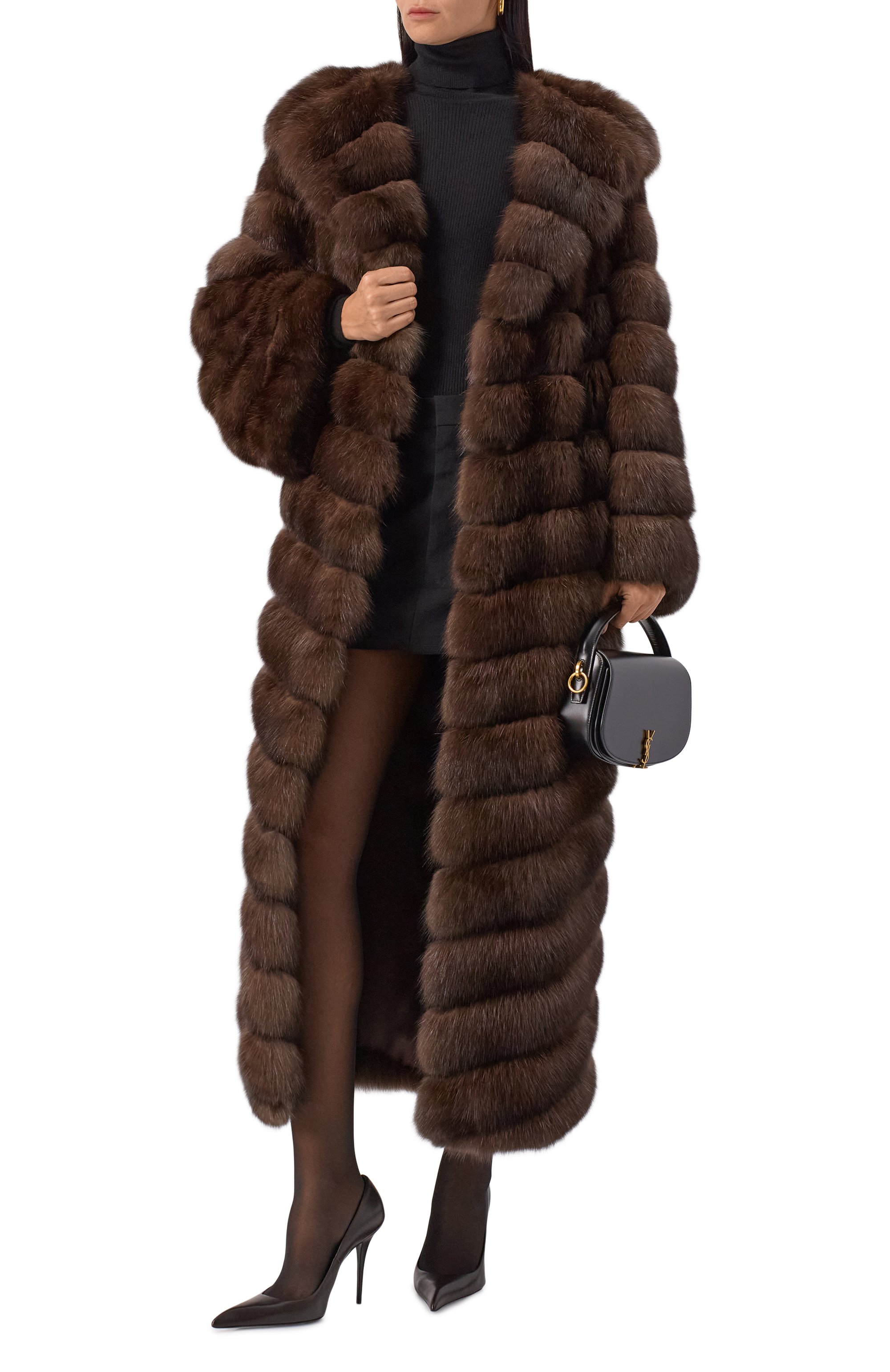 Шуба из соболя VICTORIA KUSENKOVA коричневого цвета по цене 10494000 руб., арт. 703300004678, фото 2 Шуба из соболя VICTORIA KUSENKOVA, арт. 703300004678, фото 2