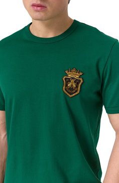 Мужская хлопковая футболка DOLCE & GABBANA зеленого цвета, арт. G8PV1Z/G704C | Фото 5 (Длина (для топов): Стандартные; Материал внешний: Хлопок; Рукава: Короткие; Материал сплава: Проставлено; Драгоценные камни: Проставлено; Принт: Без принта; Стили: Кэжуэл; Кросс-КТ: Джерси; Мужское Кросс-КТ: Футболка-одежда)