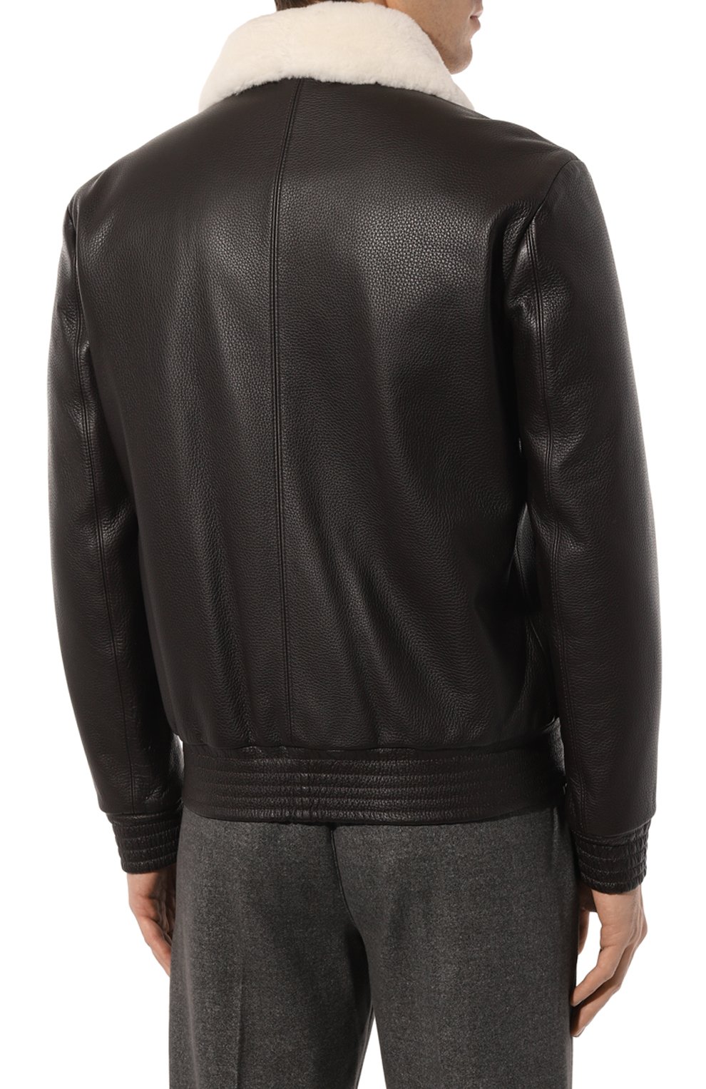 Кожаный бомбер FURLAND белого цвета по цене 1180000 руб., арт. 0238014120003200005, фото 4 Кожаный бомбер FURLAND, арт. 0238014120003200005, фото 4