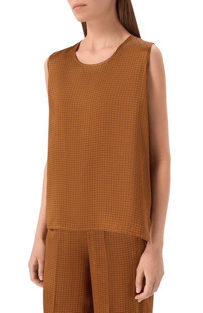 Атласный топ KITON светло-коричневого цвета по цене 106500 руб., арт. D55402K0584, фото 3 Атласный топ KITON, арт. D55402K0584, фото 3